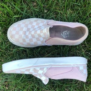 pink checkered vans